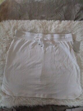 Women's White Pull-On Skirt with Drawstring Waist